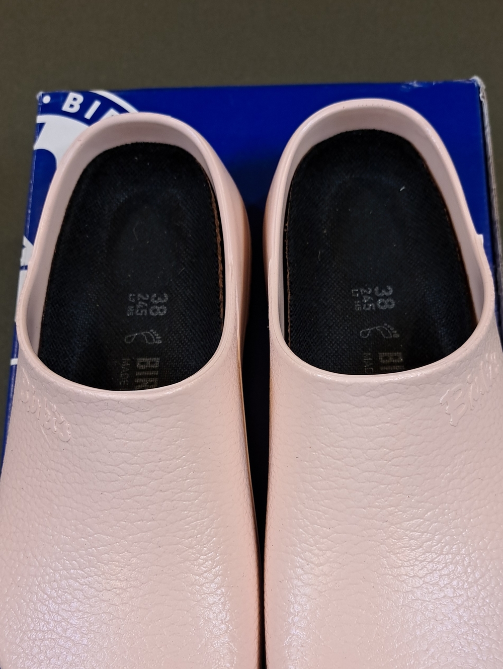 Birkenstock Super-Birki Clogs - Color: Light Rose - Size: Women 7 - Picture 4 of 10
